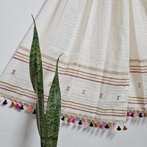 Cream Color Kutch Bhujodi Weave Handloom Cotton Stole