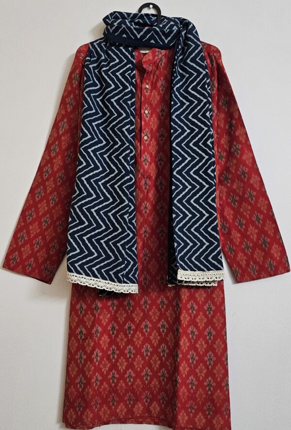 Ajrakh Print Indigo Color Naturally Dyed Wavy Pattern Stole - Image 8
