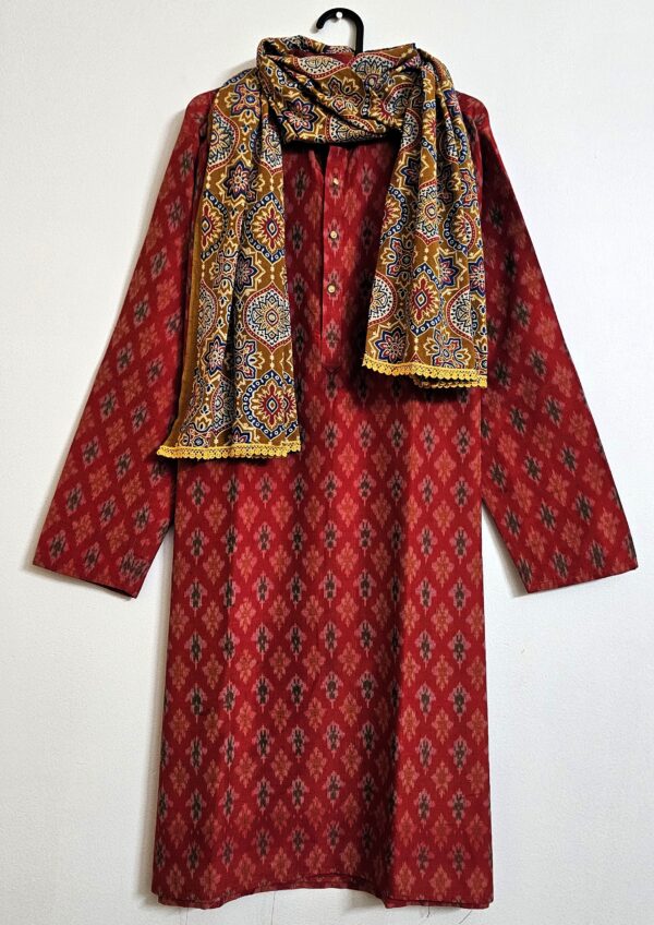 Parimal EcoHub | Cotton Stole | Ajrakh Print | Naturally Dyed Shades of Yellow and Red Color | Geometric Pattern | Yellow Lace - Image 6