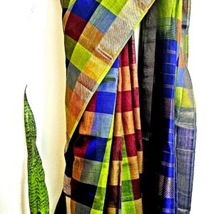 Cotton blended with raw Silk, Madras chequered Handloom saree with Golden Zari border-Green Blue