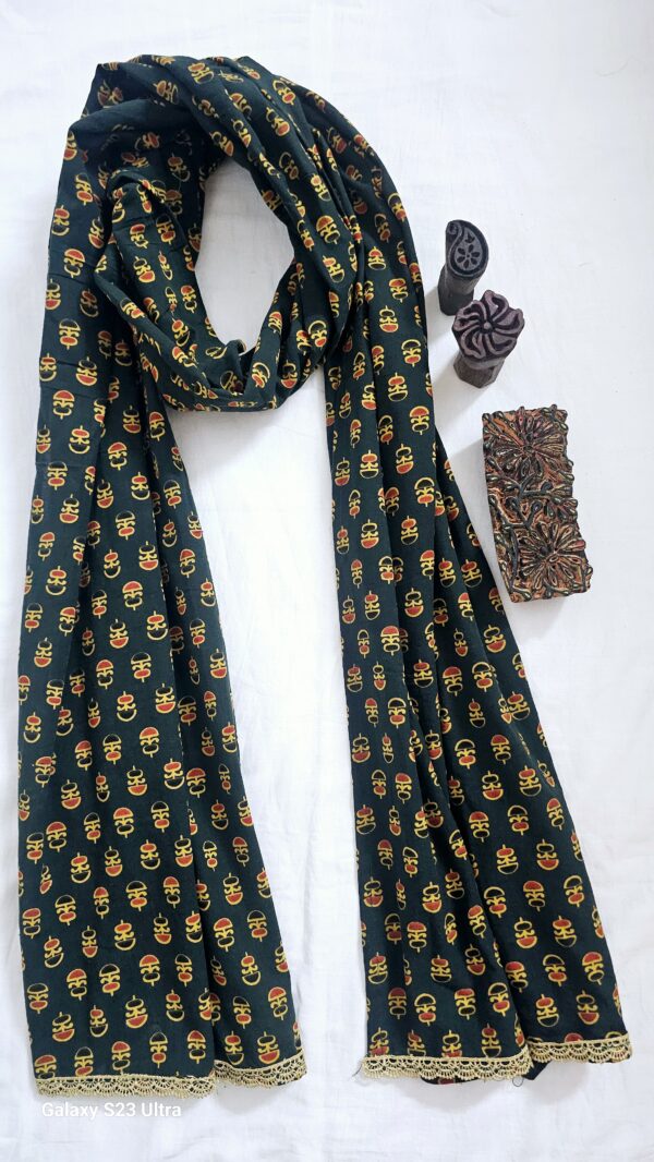 Parimal EcoHub | Cotton Stole | Ajrakh Print | Naturally Dyed Shades of Green and Yellow Color | Buti Pattern | Cream Lace | - Image 3