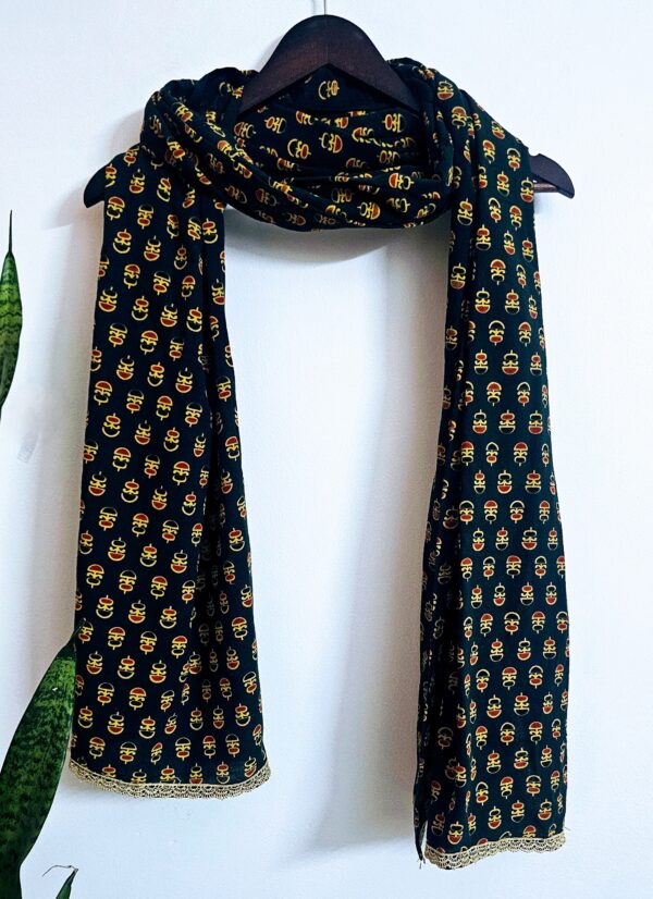 Parimal EcoHub | Cotton Stole | Ajrakh Print | Naturally Dyed Shades of Green and Yellow Color | Buti Pattern | Cream Lace |