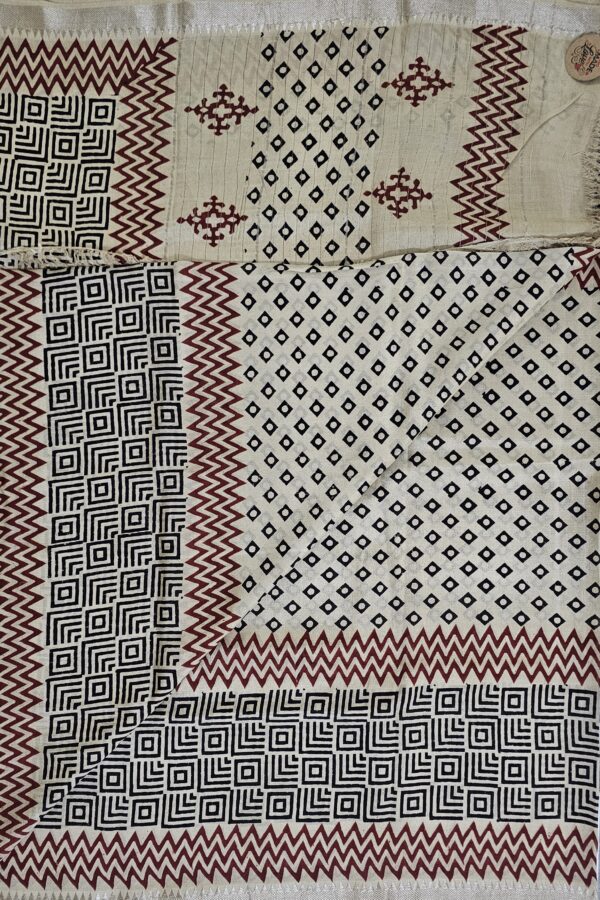 Saree | Handloom-Mangalgiri | Naturally Dyed | Hand Block Printed | Zig-Zag Pattern with Bundi Design - Image 2