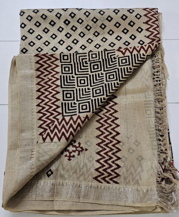 Saree | Handloom-Mangalgiri | Naturally Dyed | Hand Block Printed | Zig-Zag Pattern with Bundi Design