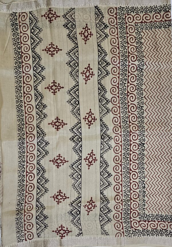 Saree | Handloom-Mangalgiri | Naturally Dyed | Hand Block Printed | Zig-Zag Pattern with Vine Design - Image 2