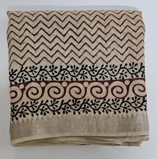 Saree | Handloom-Mangalgiri | Naturally Dyed | Hand Block Printed | Zig-Zag Pattern with Vine Design - Image 6