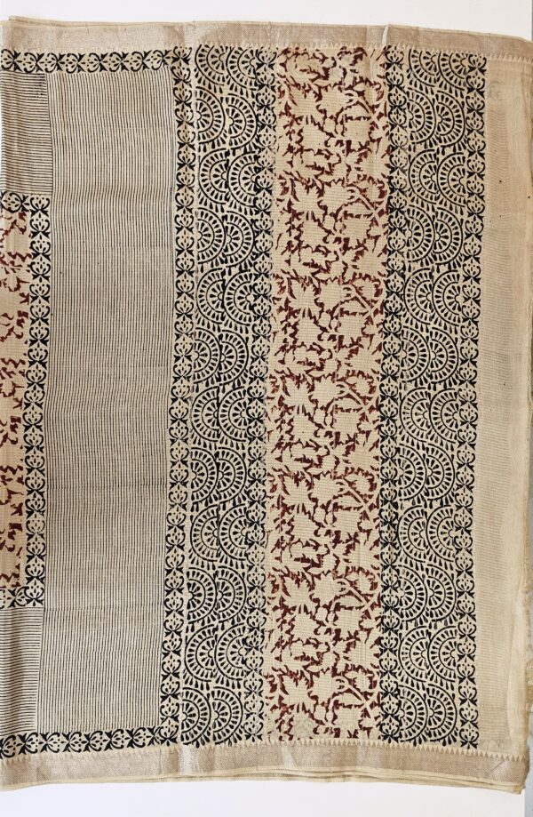 Saree | Handloom-Mangalgiri | Naturally Dyed | Hand Block Printed | Kalamkari Pattern with Lines - Image 4