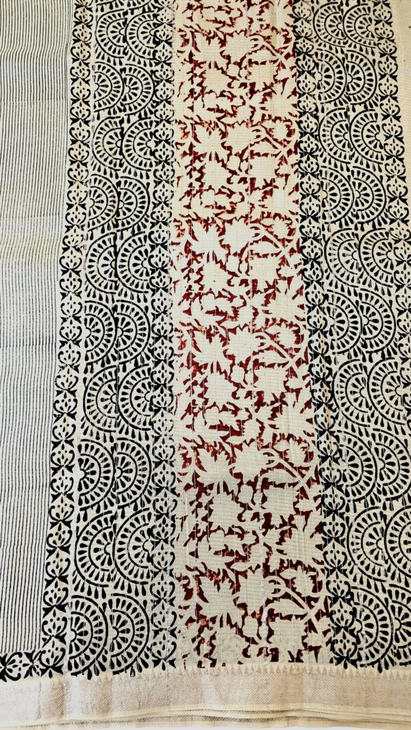 Saree | Handloom-Mangalgiri | Naturally Dyed | Hand Block Printed | Kalamkari Pattern with Lines - Image 5