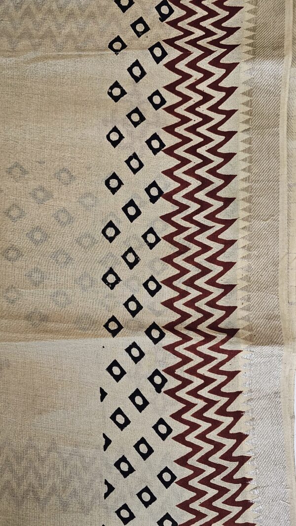 Saree | Handloom-Mangalgiri | Naturally Dyed | Hand Block Printed | Zig-Zag Pattern with Bundi Design - Image 7