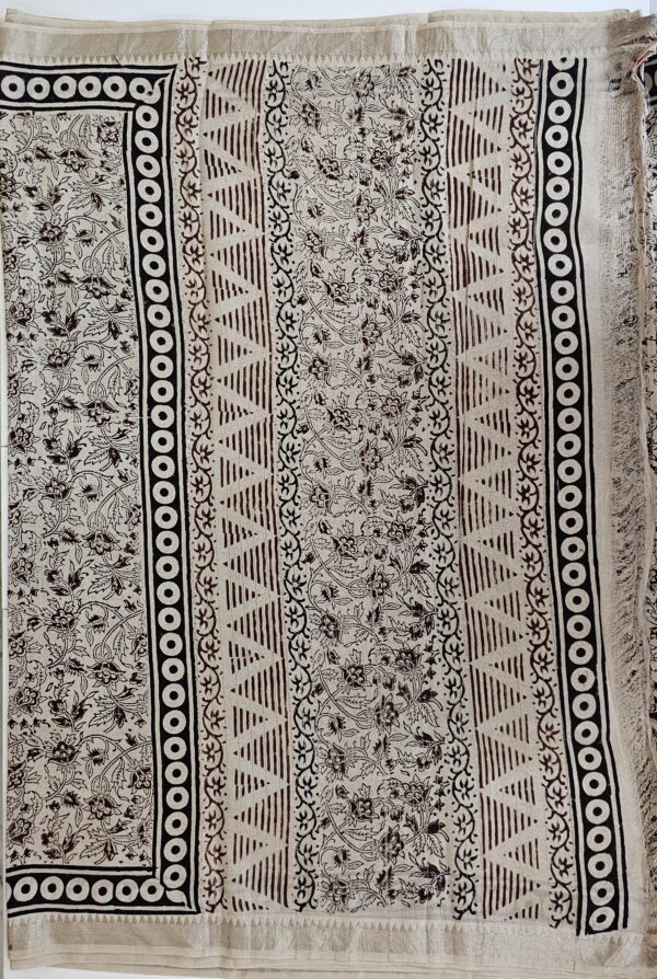 Saree | Handloom-Mangalgiri | Naturally Dyed | Hand Block Printed | Floral Kalamkari Pattern - Image 4